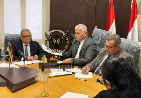 أشرف عبدالعزيز محامي المشاهير